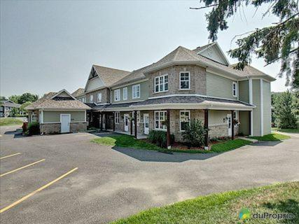 Condo-hôtel Le Champlain - Condo103 Bromont photo 4