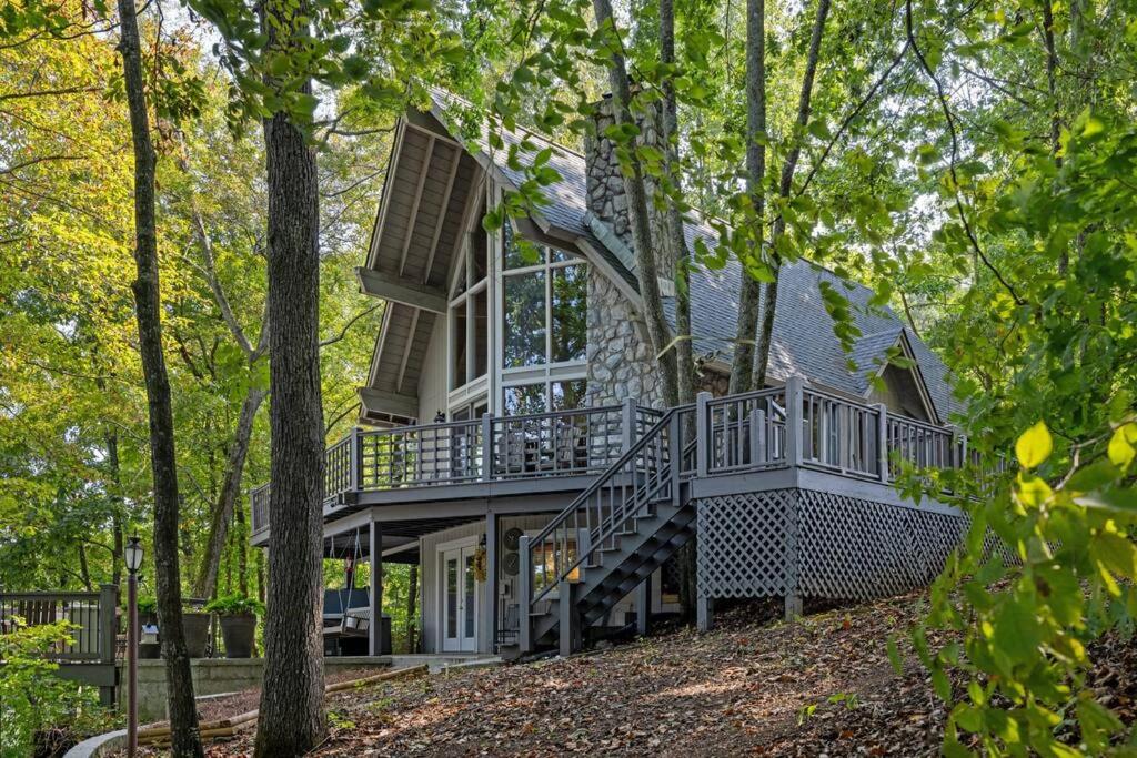 Water's Edge-Lakefront Cabin W/Dock, Views, Etc. photo 1