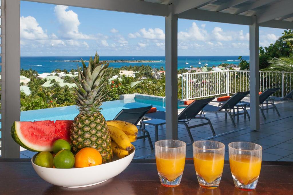 Private Orient Bay Villa with Spectacular Views photo 1