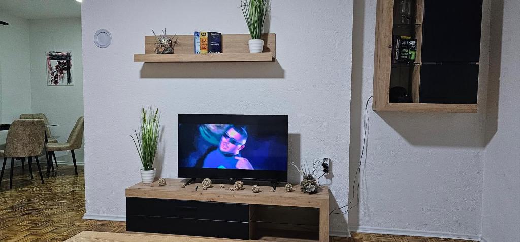 Stan na dan Kozarska Dubica photo 1