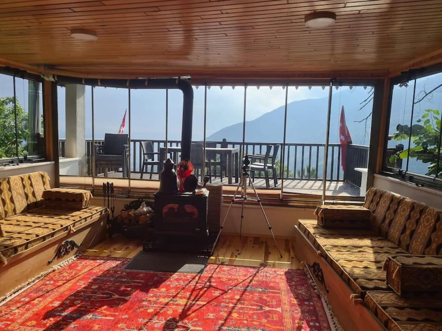 Uludağ ve Bursa manzaralı Lüks Dağ Evi photo 1