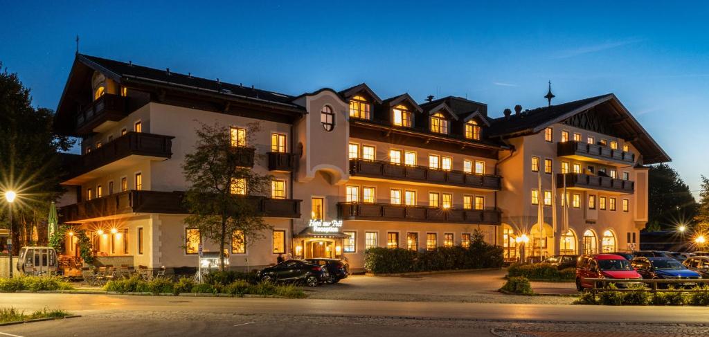 Hotel zur Post photo 4