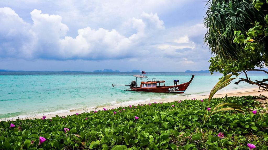 The Sevenseas Resort Koh Kradan photo 1