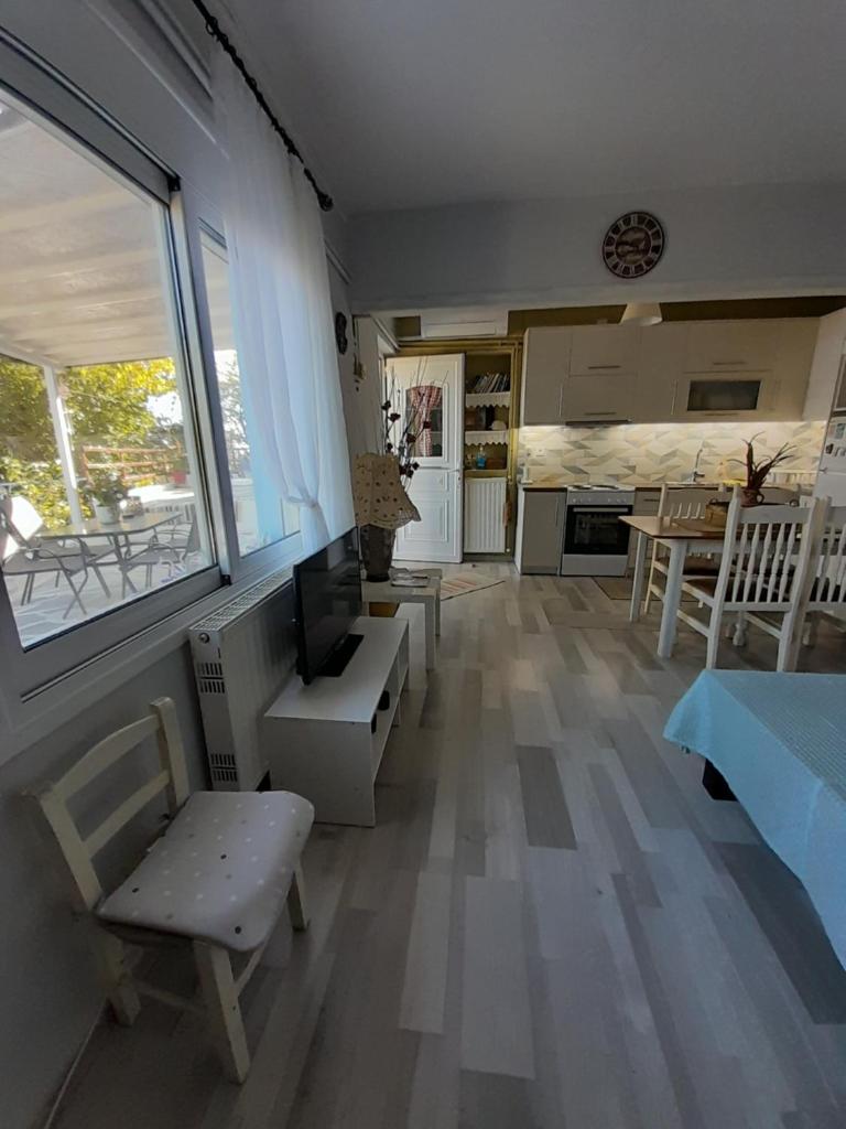 Sunrise house photo 3