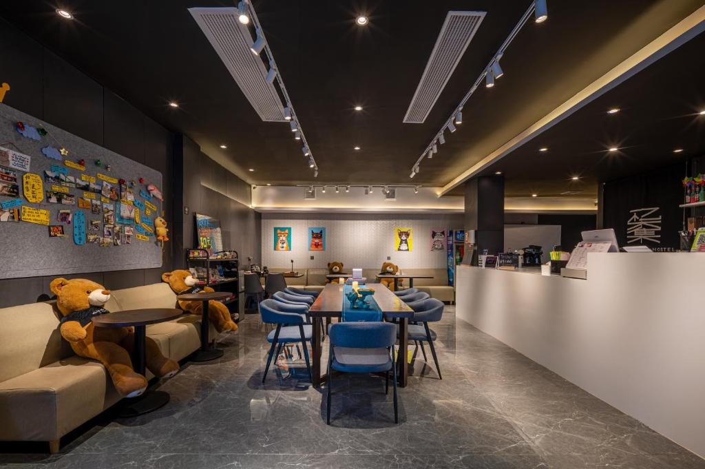 Yangshuo EMOJI YOUTH HOSTEL photo 4