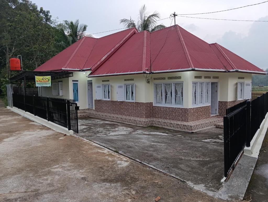 Balqis Homestay Syariah III Nagari Salo Kec Baso Kab Agam photo 1