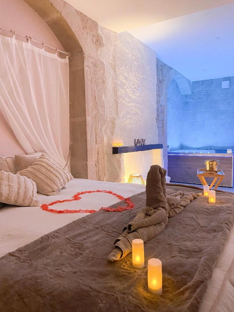 La voute Doloise - Love room & spa photo 4