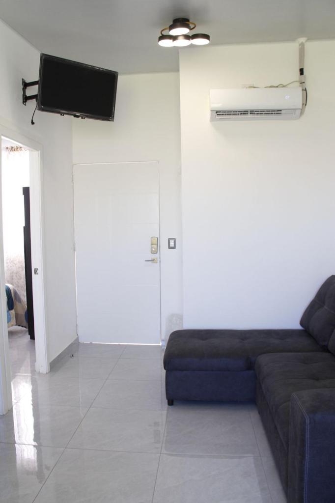 Residencial Privada Nueva San miguel, casa Flores photo 4