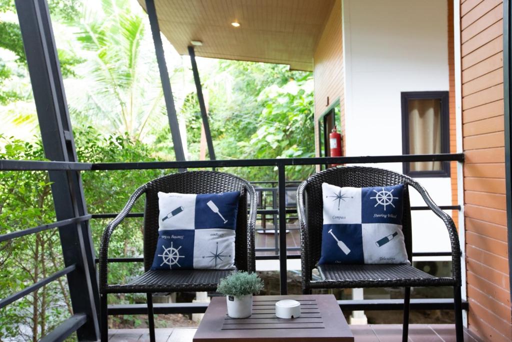 Plawan lipe Bungalows photo 3