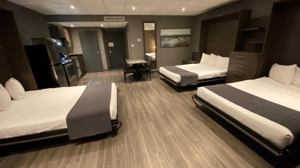 Hotel & Suites Le Dauphin Drummondville photo 3