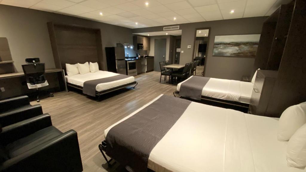 Hotel & Suites Le Dauphin Drummondville photo 4