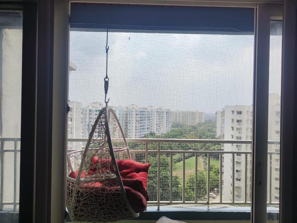 Home in midst of Greenery photo 3