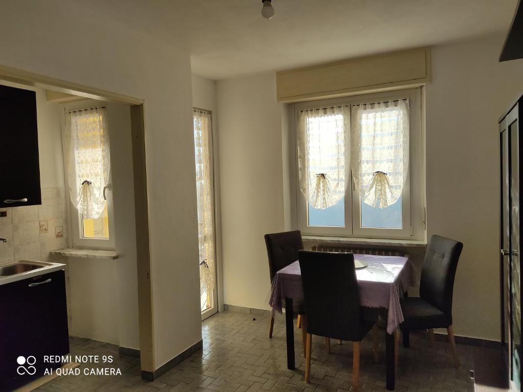 Appartamento centro Brusson. photo 4