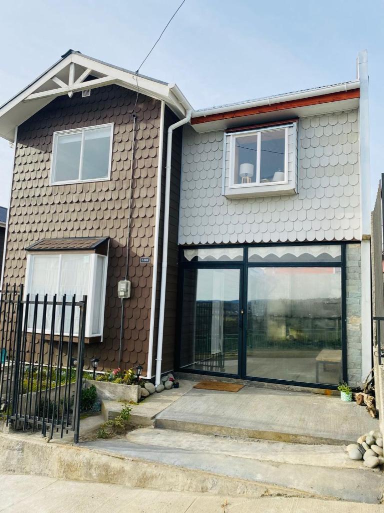 Hermosa Casa en buen barrio residencial