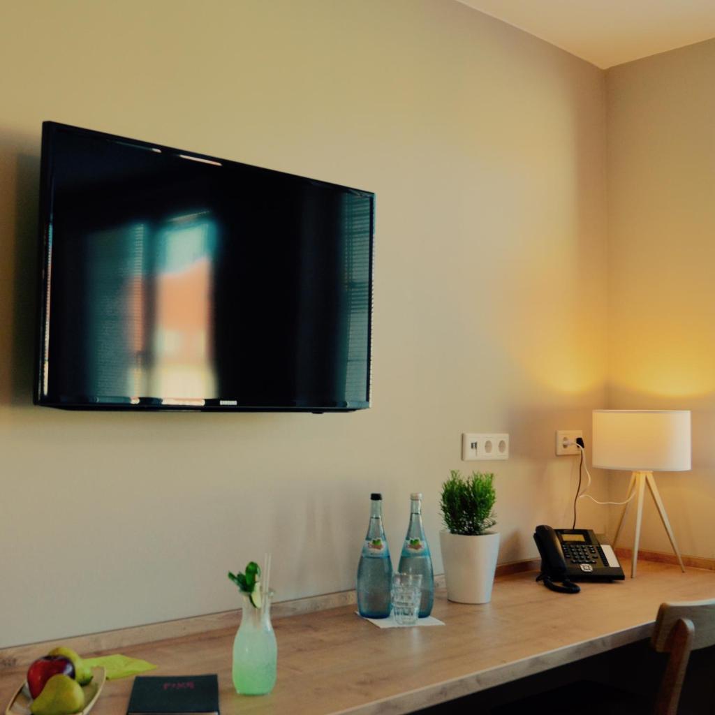 Двухместный (Стандартный двухместный номер с 1 кроватью), Hotel Five