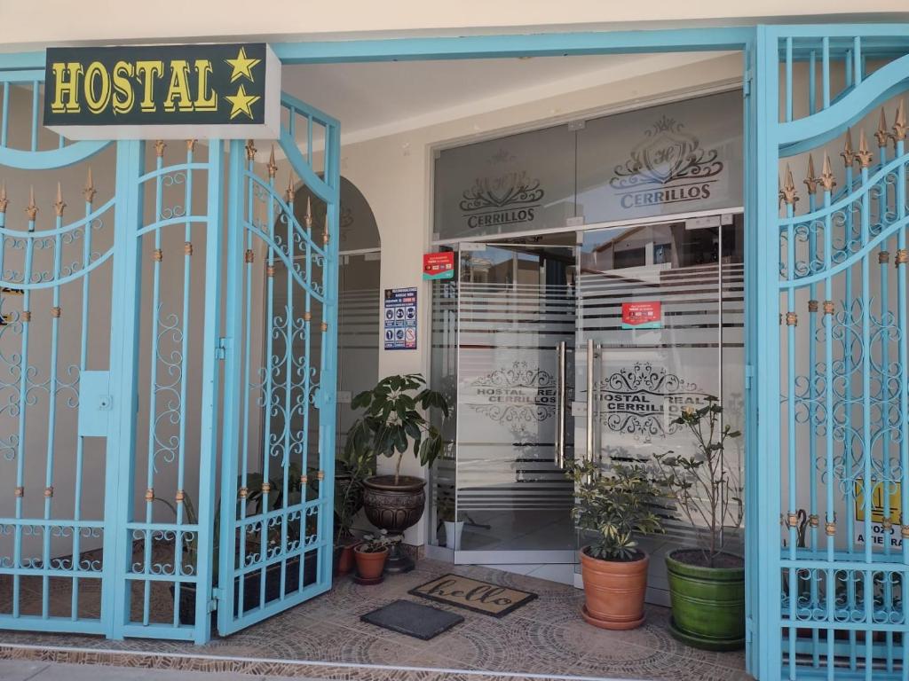 HOSTAL REAL CERRILLOS photo 2