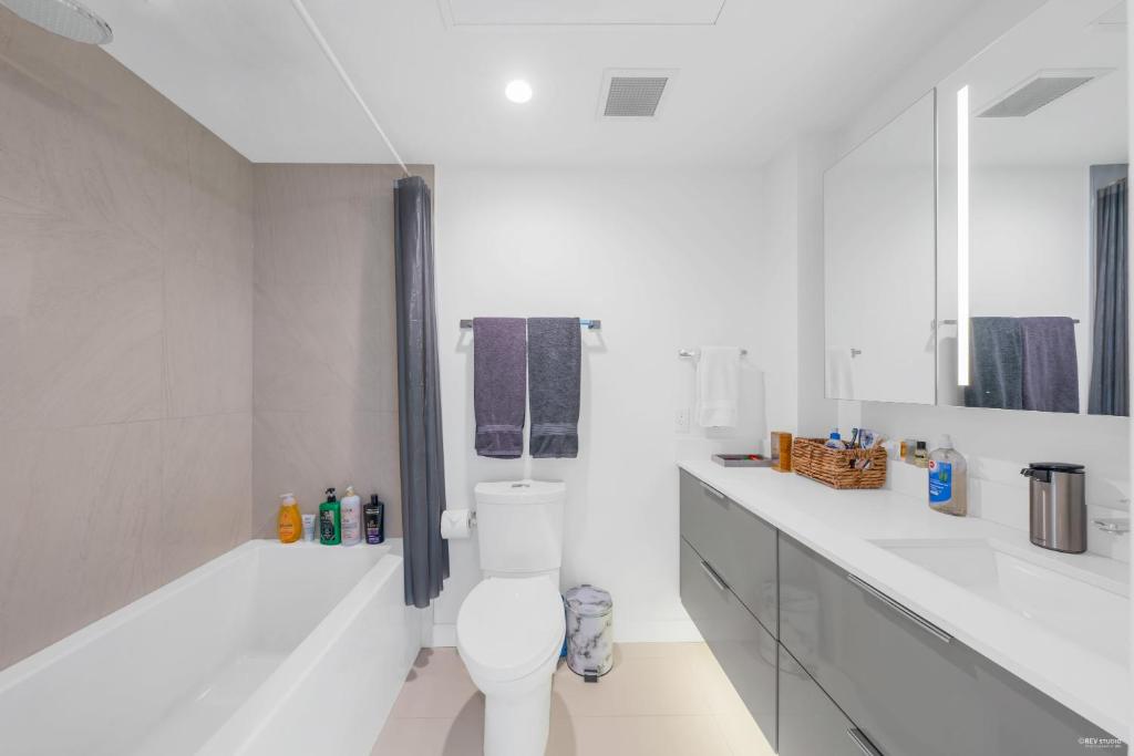 Kind One Bedroom Apartment photo 4