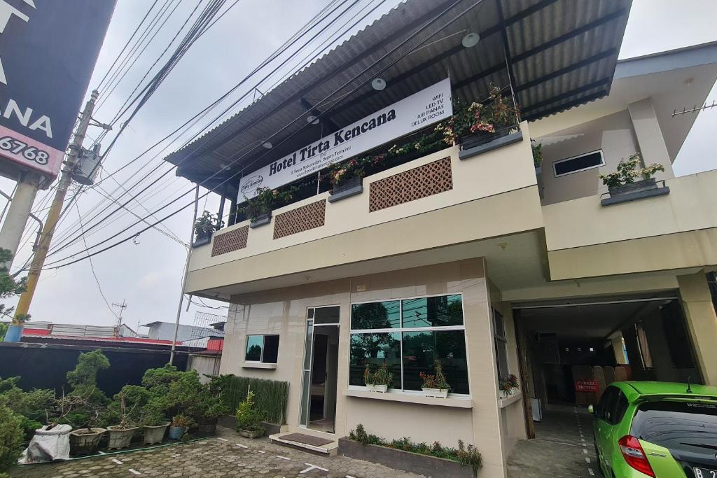 Capital O 93250 Hotel Tirta Kencana 2 Baturaden photo 1
