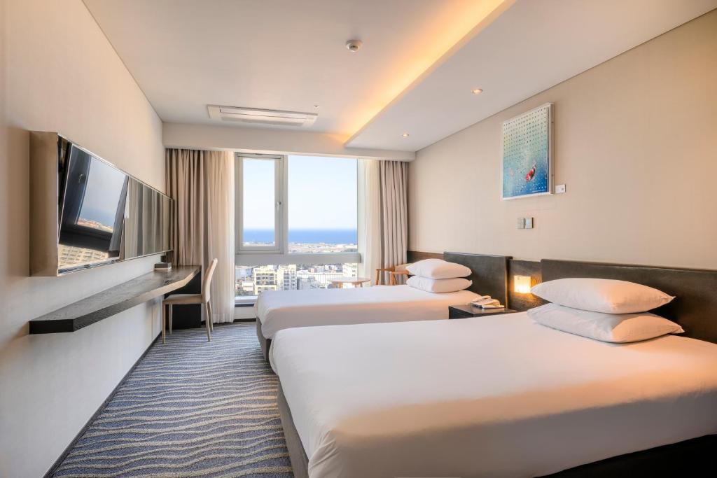 Gloucester Hotel Jeju photo 4
