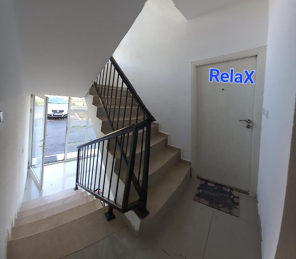 RELAX photo 1
