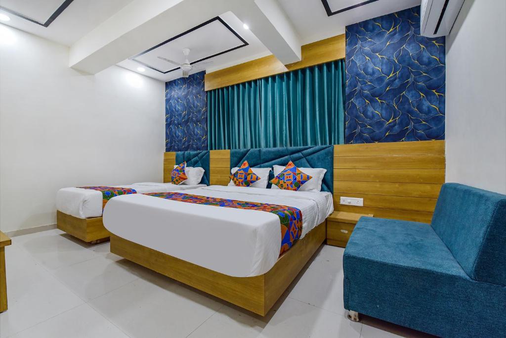 FabHotel Green Tree photo 1