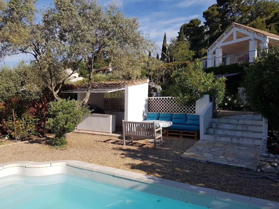 Charmante villa 4 chambres, piscine et superbe vue photo 2