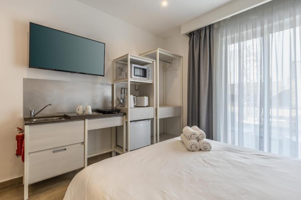 Studio 31 with kitchenette at the new Olo living photo 1
