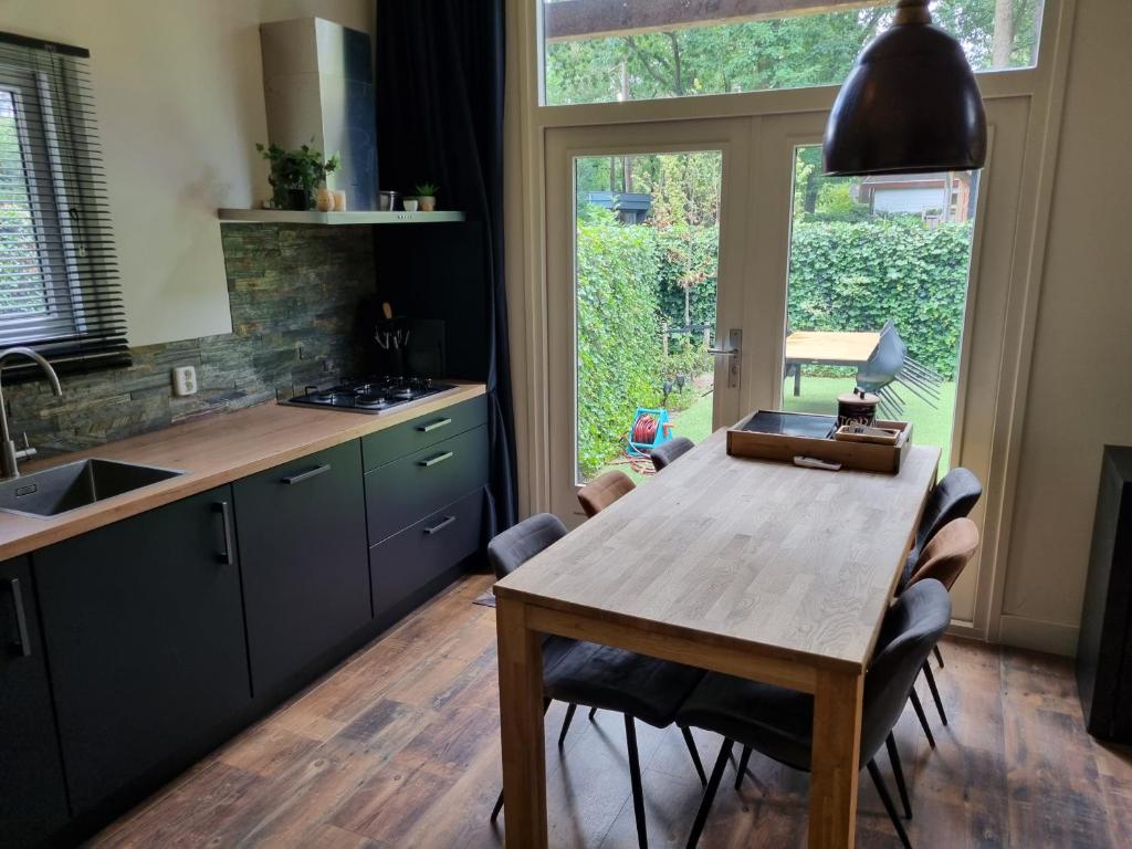 Vakantiehuis Veluws Genieten met whirlpool en sauna photo 1