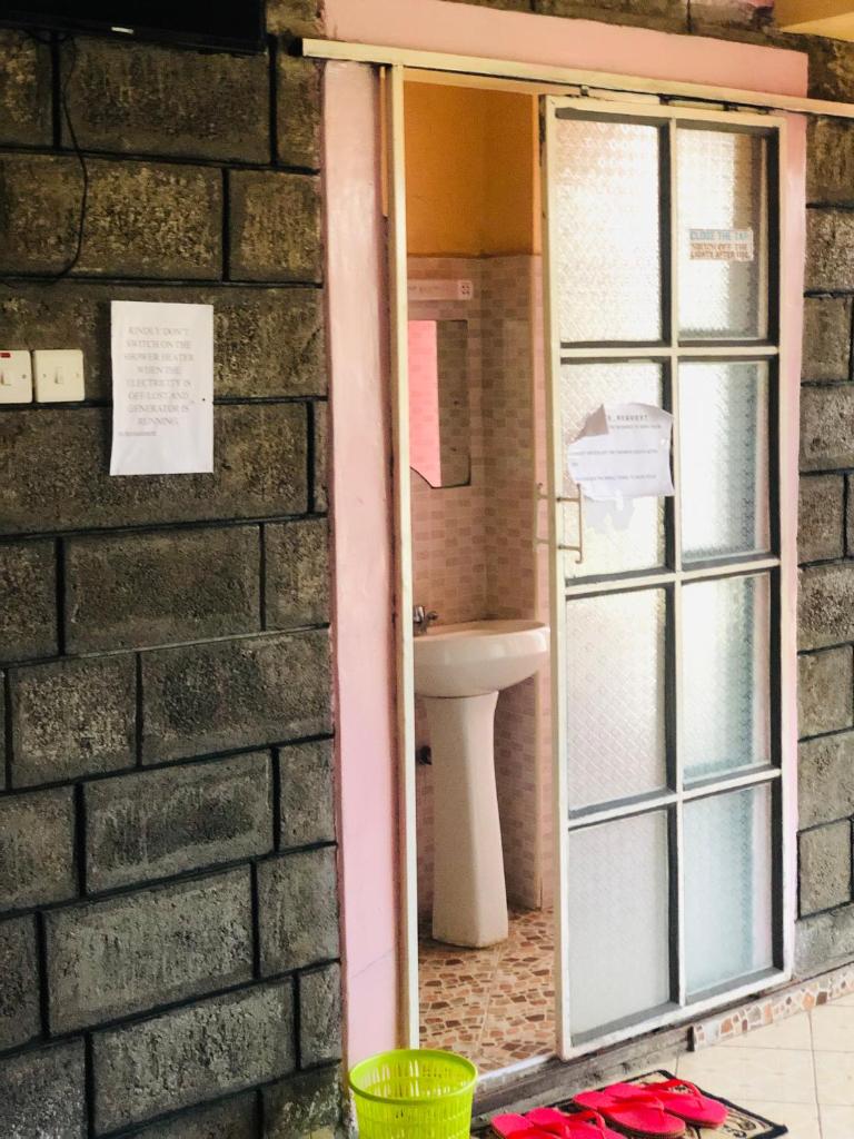 Jajos guest house and restaurant photo 1