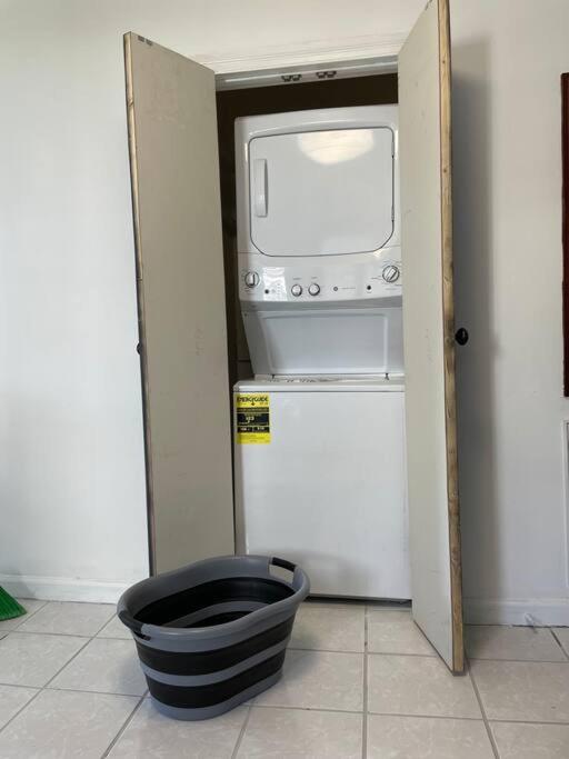 Pet Friendly, 30+ Night Stay photo 2