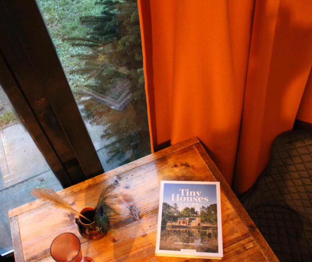 Tiny House in de Boomgaard photo 1