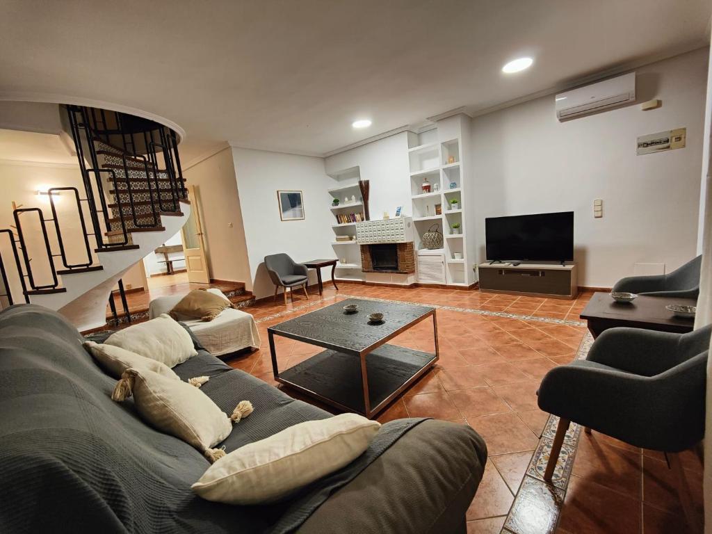 Bungalow familiar con piscina photo 2