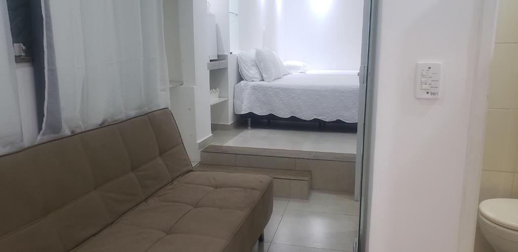EXCELENTE CASA COM GARAGEM E 3 QUARTOS sendo 1 SUÍTE NA PRAIA DOS ANJOS A 5 min A PÉ DO PIER DOS BARCOS photo 2