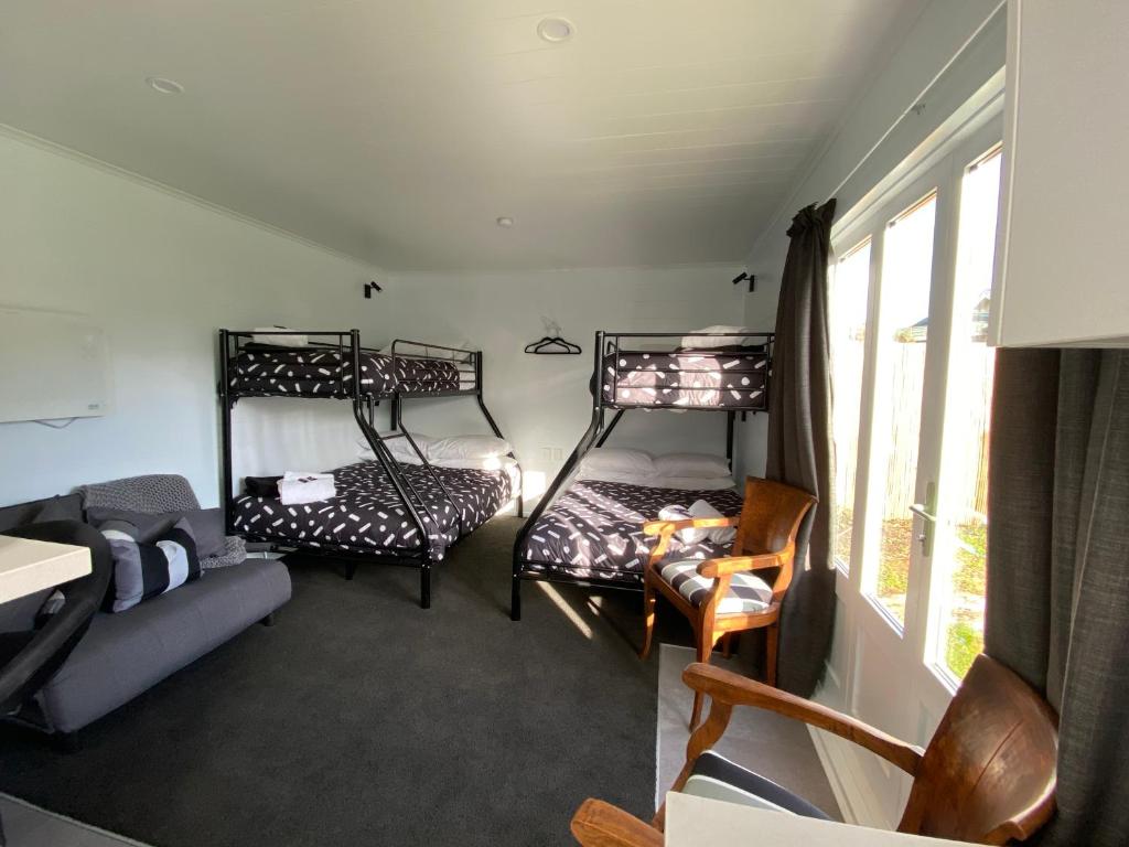 Methven Retreat Tiny House photo 4