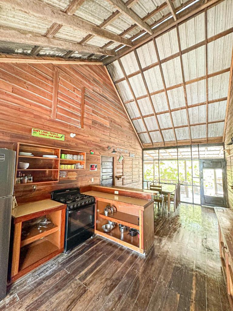 Bella's Backpackers Hostel photo 2