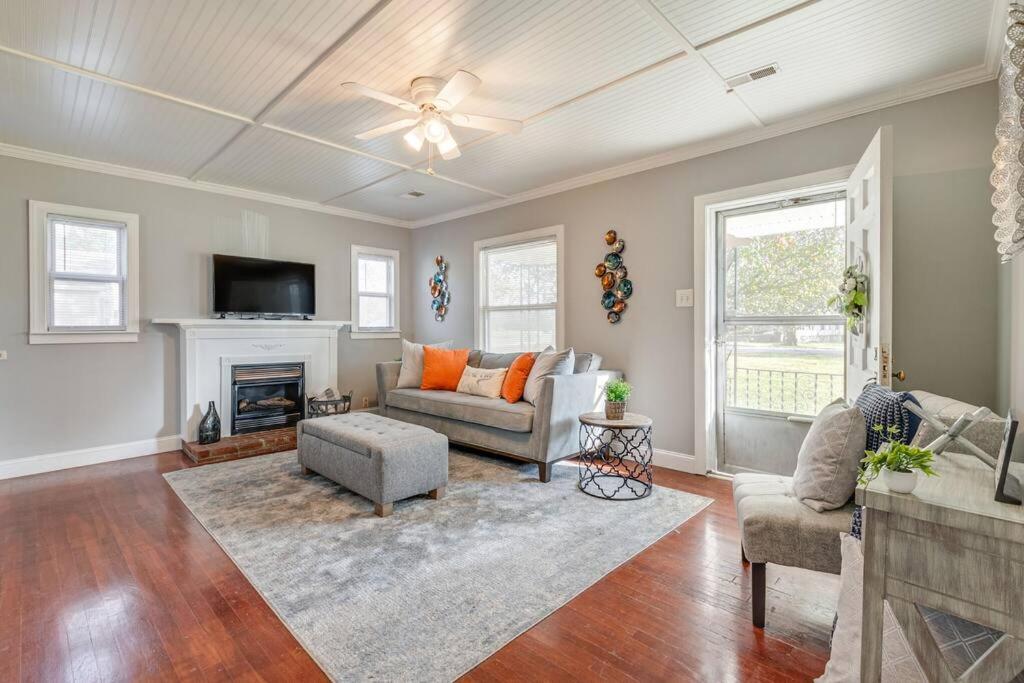 The Cozy Country Cottage photo 4