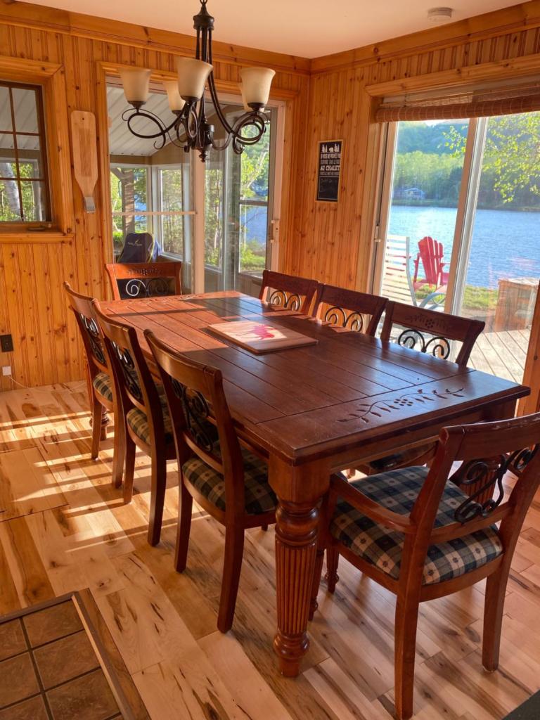 Chalet/SPA l'Oasis avec plage privée, bord du lac! photo 1