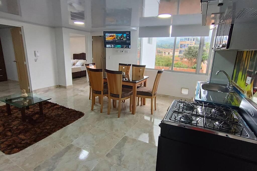 Moderno Apartamento Central