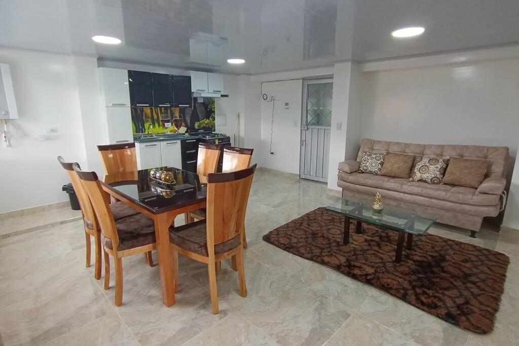Moderno Apartamento Central photo 3