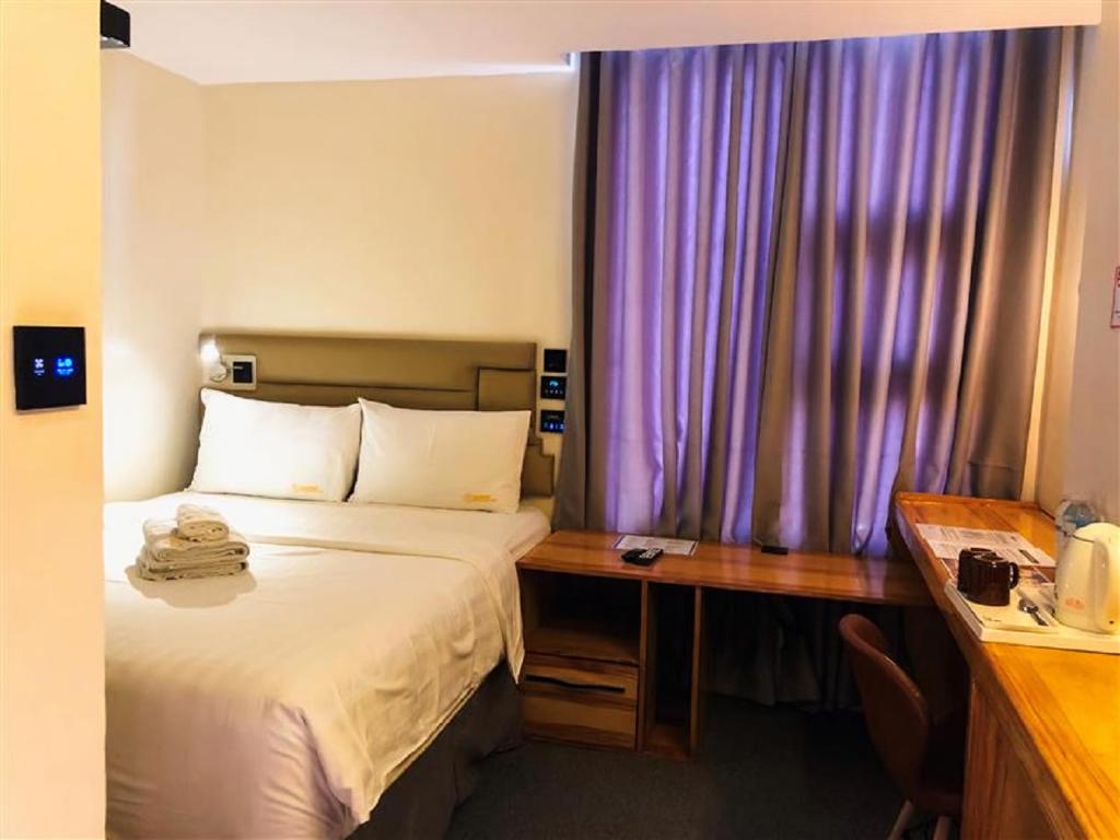 Sempre Premier Inn - MACTAN AIRPORT HOTEL photo 2