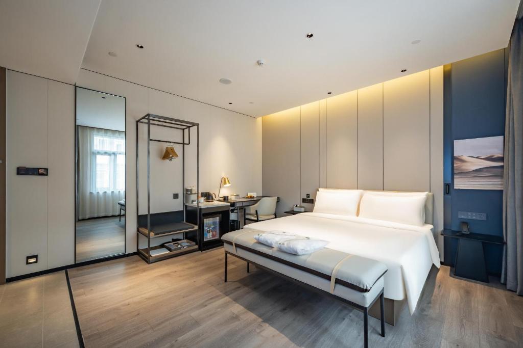 Atour Hotel Shanghai Huajing photo 1