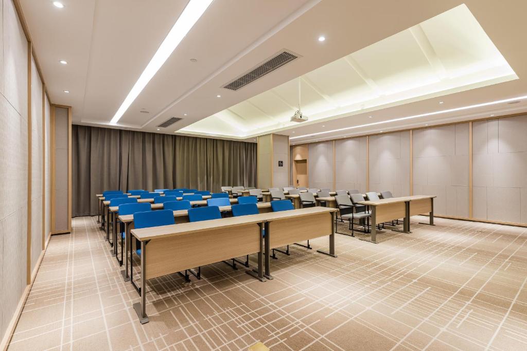 Atour Hotel Ningbo Yinzhou Impression City photo 4