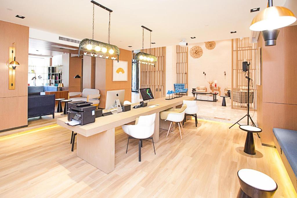 Atour Hotel Qinhuangdao Railway Station Yingbin Road photo 4