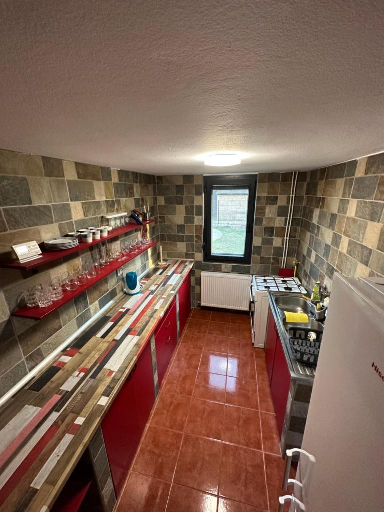 Kamenjar vikendica Sanja photo 3