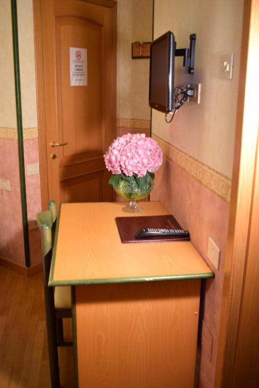 Hotel Baffo Rosso photo 3