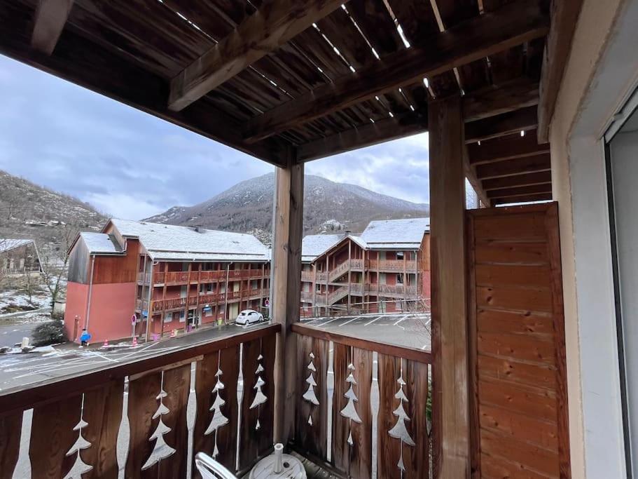Joli appartement avec terrasse photo 2