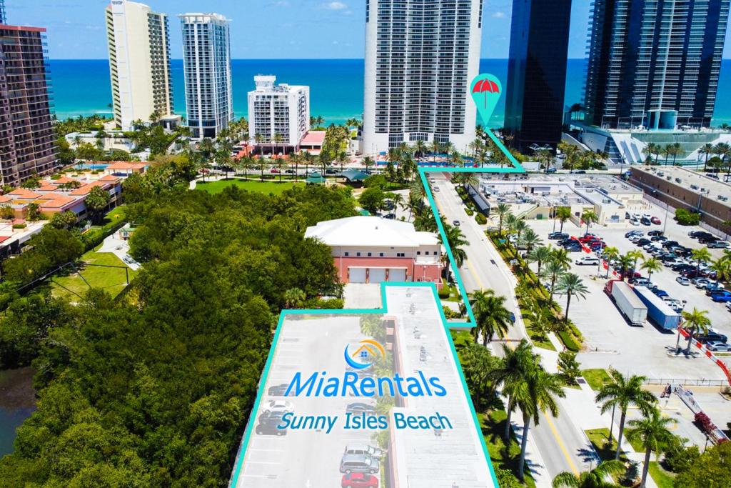 Sunny Isles Apartments image