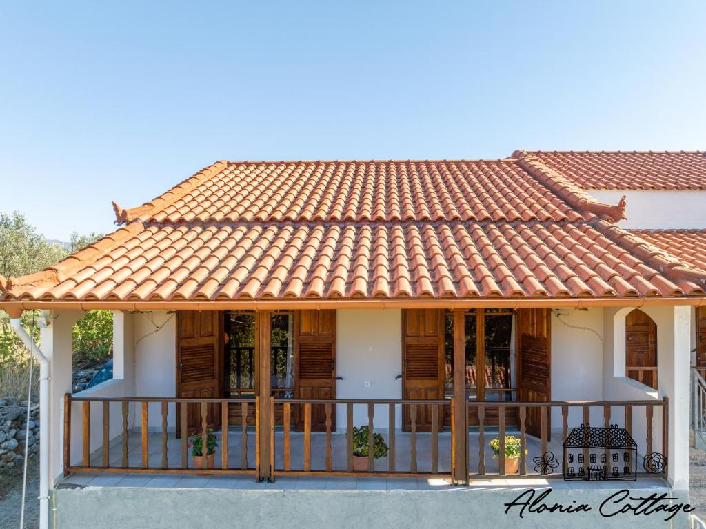 Alonia Cottage photo 4