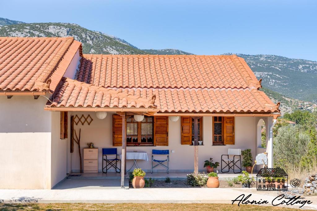 Alonia Cottage photo 1