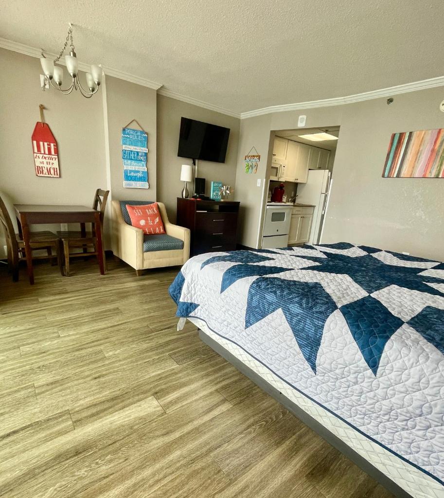 The Caravelle Resort image